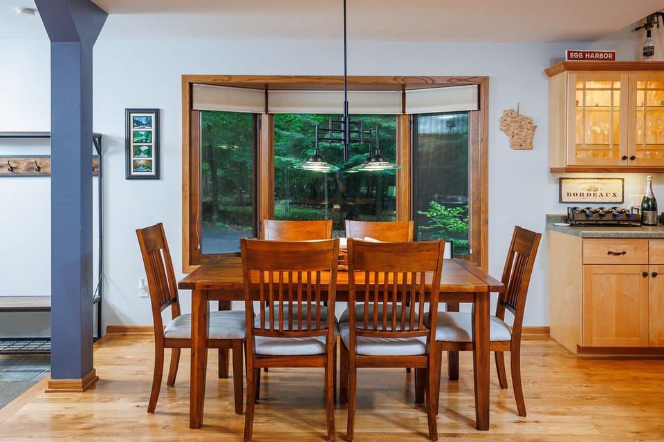 Dining table includes 6 chairs and a beautiful view