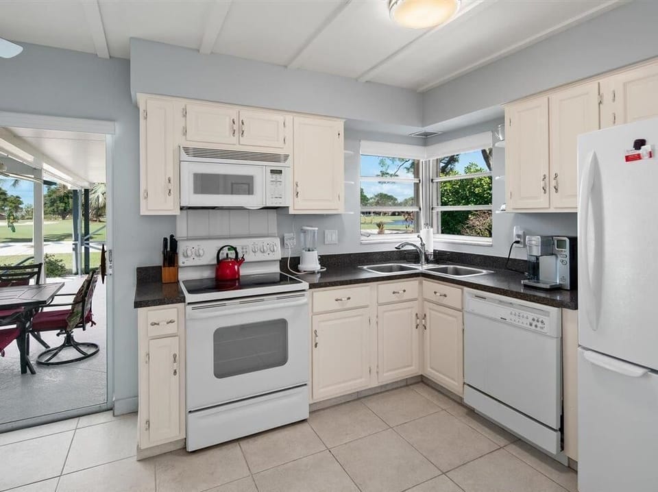 Kitchen with choice of indoor and outdoor dining