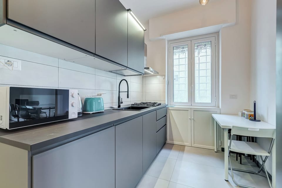 Fully equipped kitchen