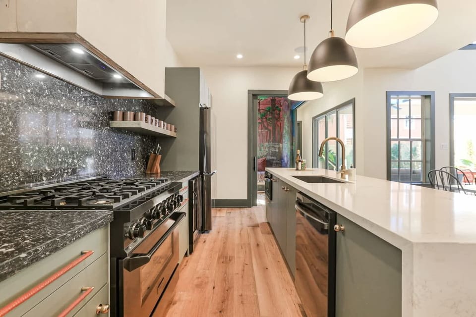 Private kitchen