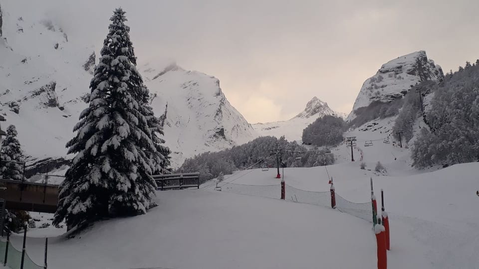 Snow and ski sports