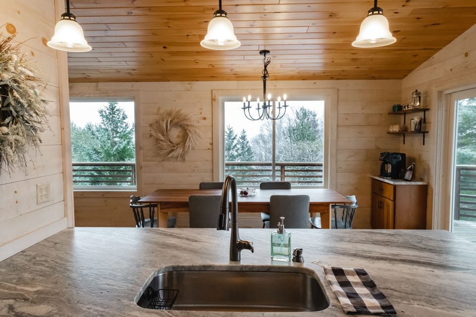 Plus views of the lake!