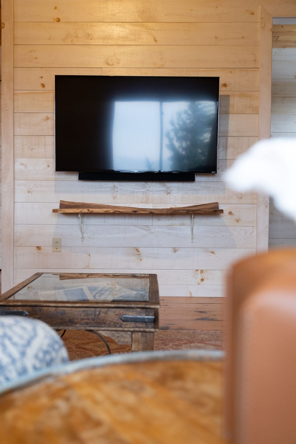Roku smart TV and sound bar