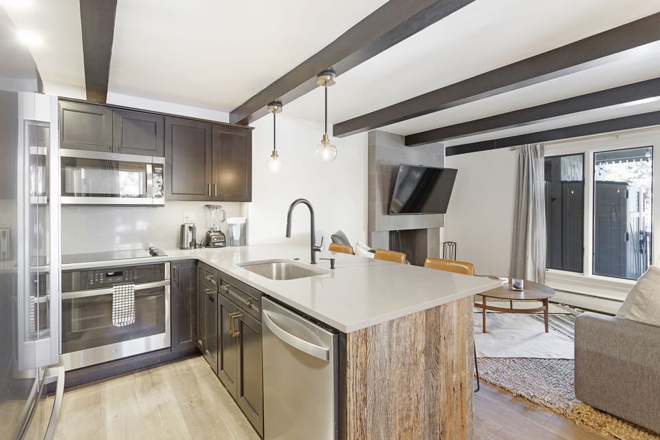 Nice and well equipped Kitchen 