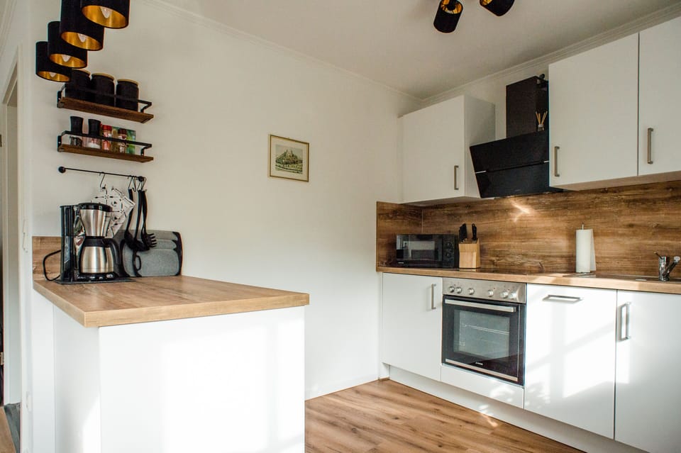 Vollausgestattete Küche im 1. OG.