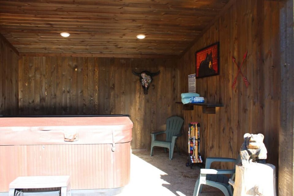 Relax in the shared hot tub