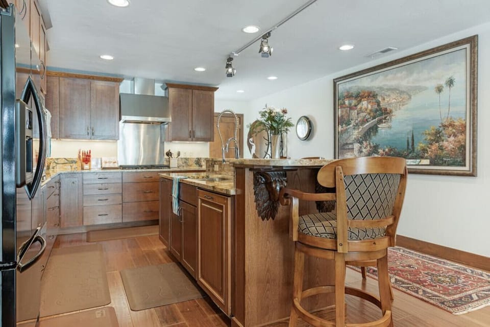 Fully stocked kitchen