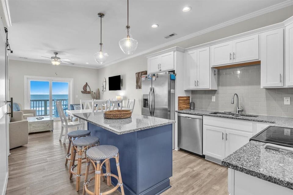 Well Equipped Kitchen for Home Cooked Meals