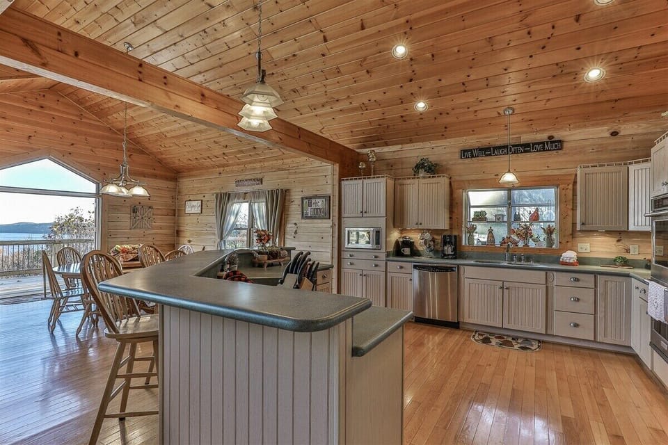 Custom Kitchen