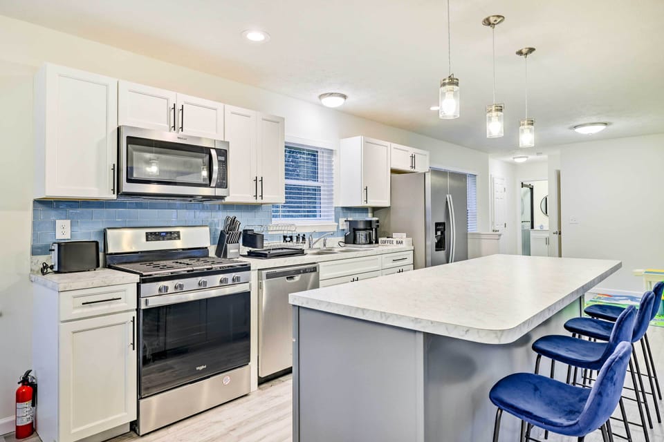 Kitchen | 1st Floor | Dishware & Flatware | Coffee Maker | Toaster