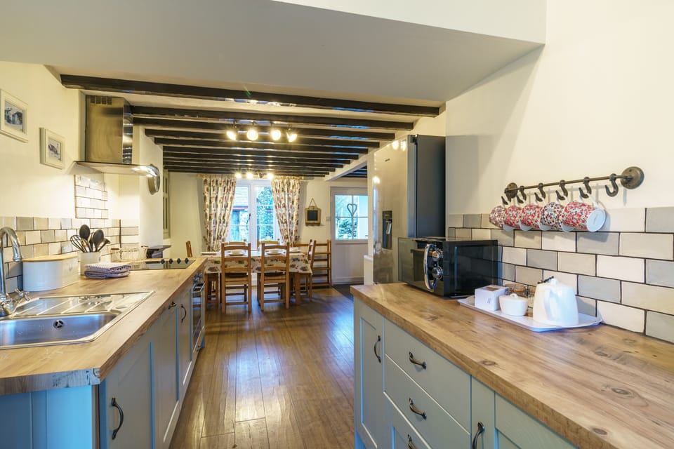 Riverside Cottage | Kitchen