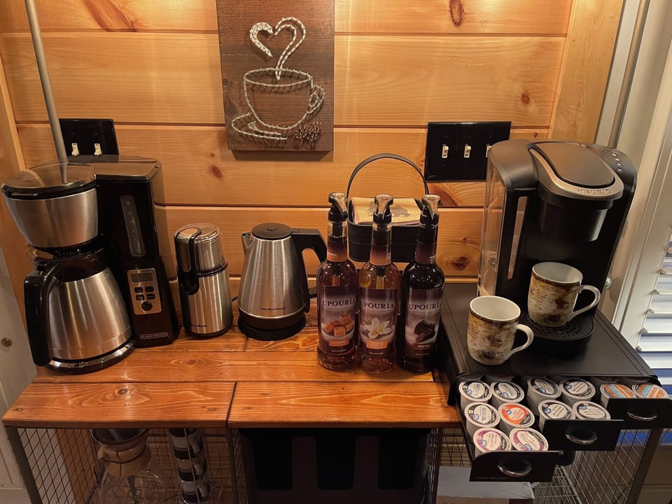 For you coffee lovers, we have a full coffee Bar !
