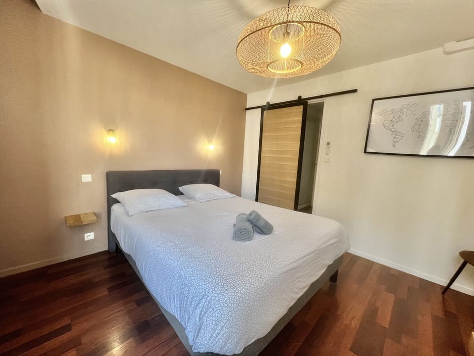 Carre d'or duplex Apartment in Cannes