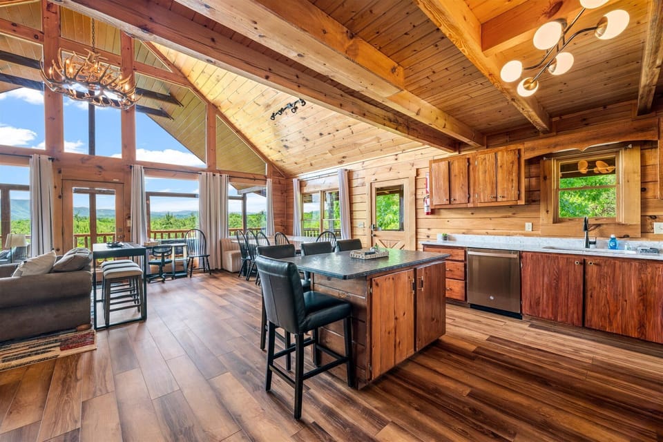 The prep island seats 4 — where everyone ends up while dinner comes together.