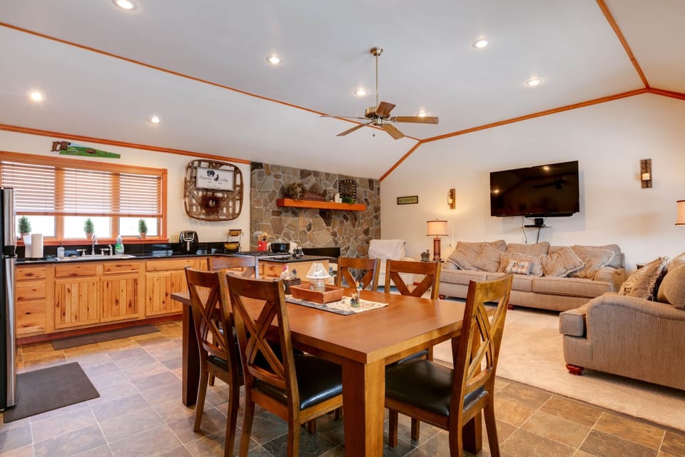 Open cozy floor plan