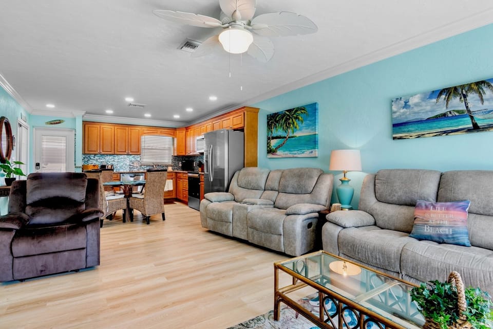 Jamaica Royale 102 by Tropical Sands Accommodations