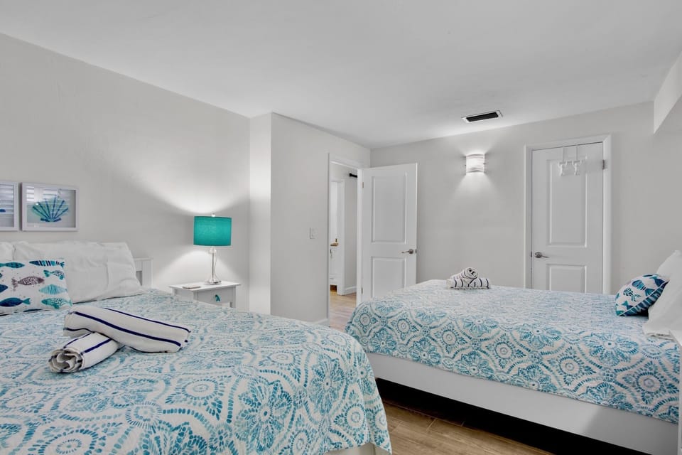 Jamaica Royale 404 by Tropical Sands Accommodations