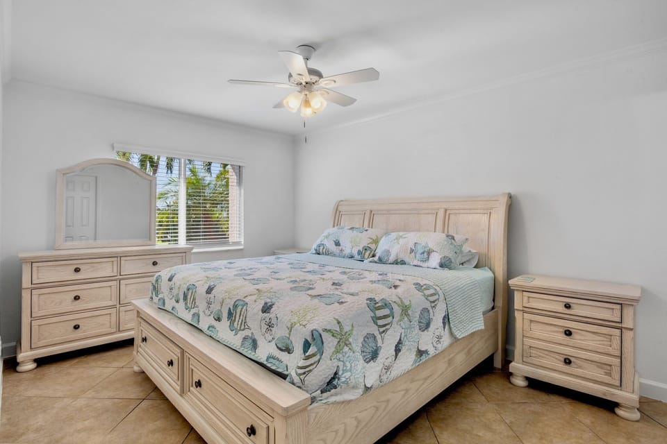 Sunset Royale 106 by Tropical Sands Accommodations