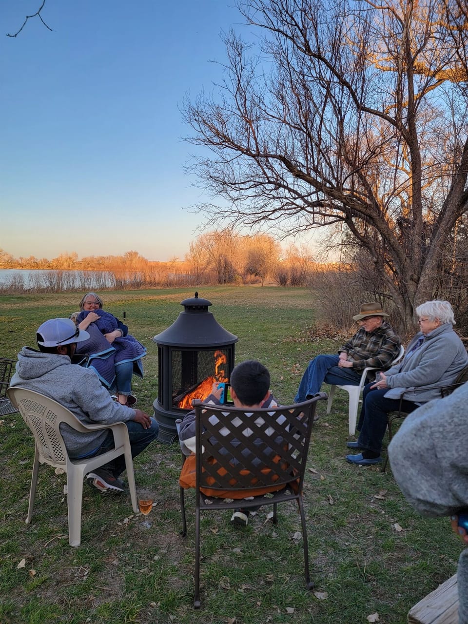 Evening entertainment: stargazing (no city lights), marshmallow roasting, and watch the geese come in for their nightly lake landing. 