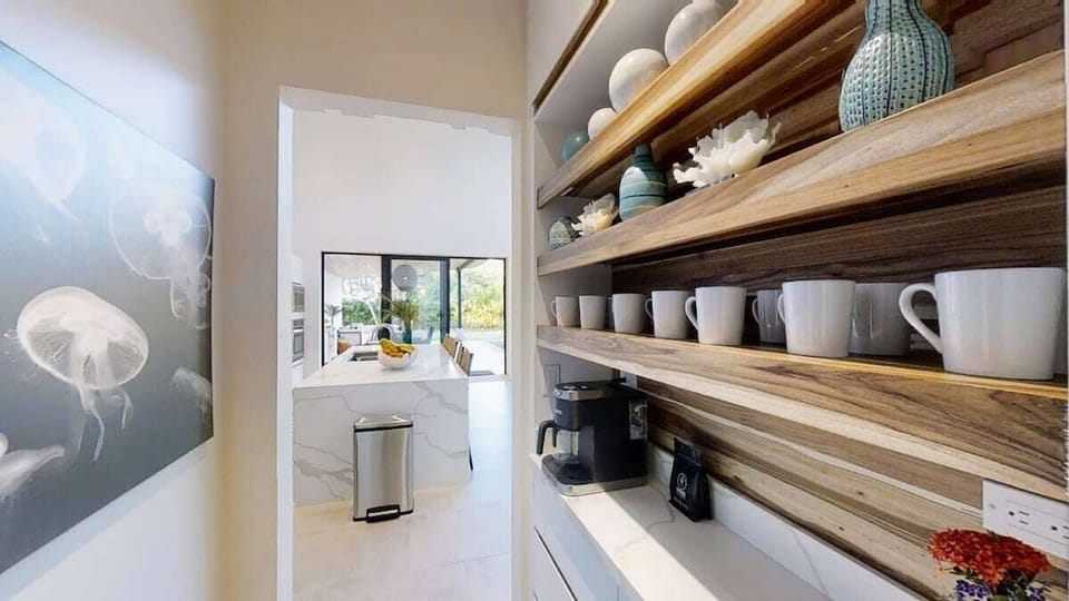 Coffee bar !