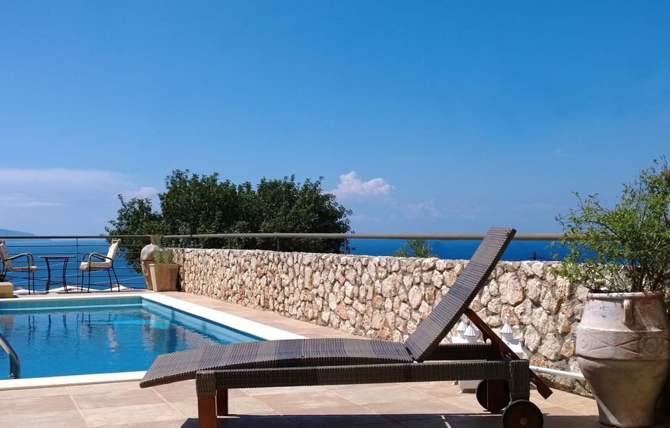4 People Villa - Private pool