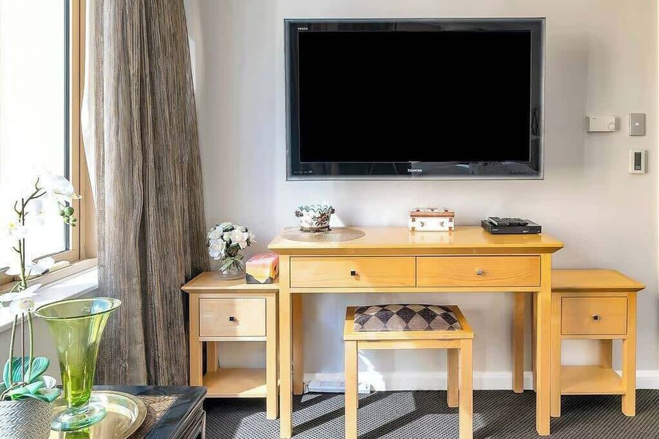 Welcoming and stylish finishes
