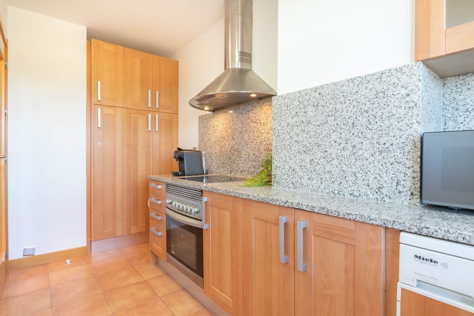 Kitchen well equiped