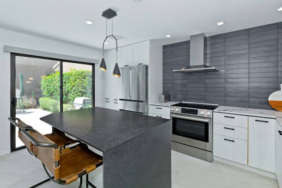 All New Kitchen Stainless Steel Appliances