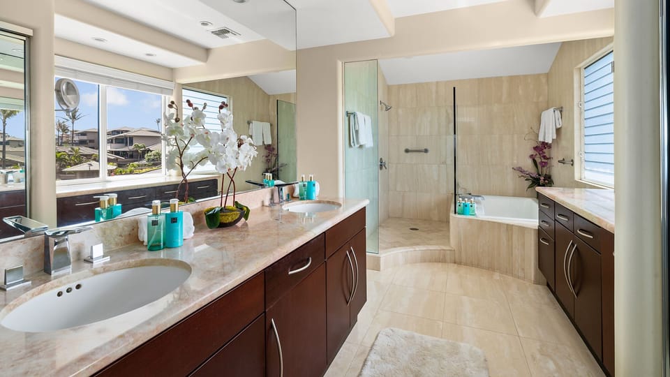 Kapalua Bay Villas #21B2 - Master Bedroom Suite Bath & Shower - Parrish Maui