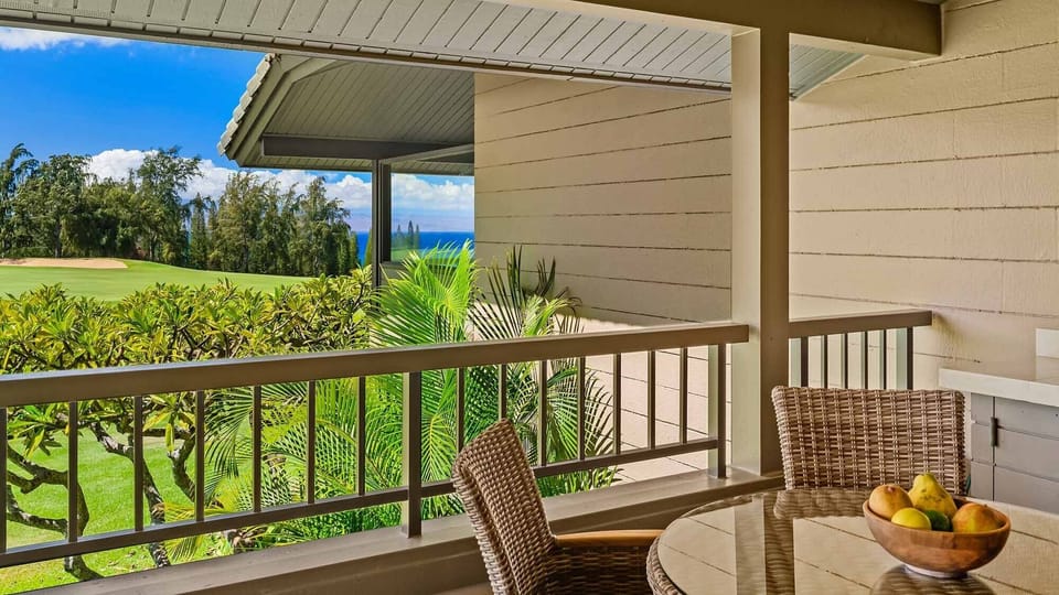 Kapalua Ridge Villas #2322 - Ocean View Dining Lanai - Parrish Maui
