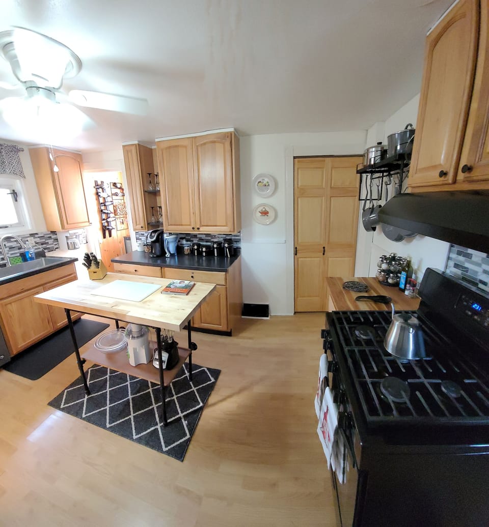 Fully appointed kitchen.