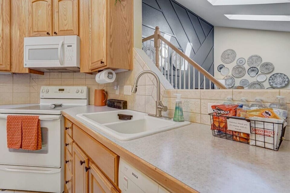 We have a fully equipped kitchen. Perfect to help you for your meal's preparation.