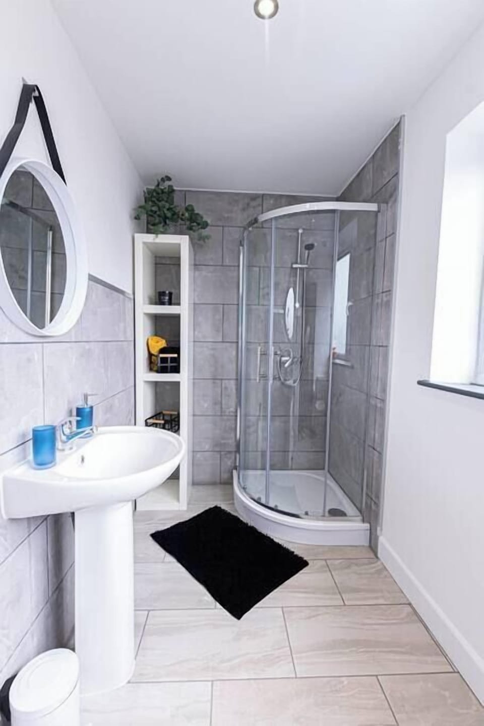 66527f6d 47e0 4563 84b6 6426b6418935