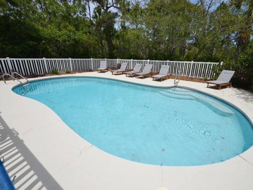 Private Pool