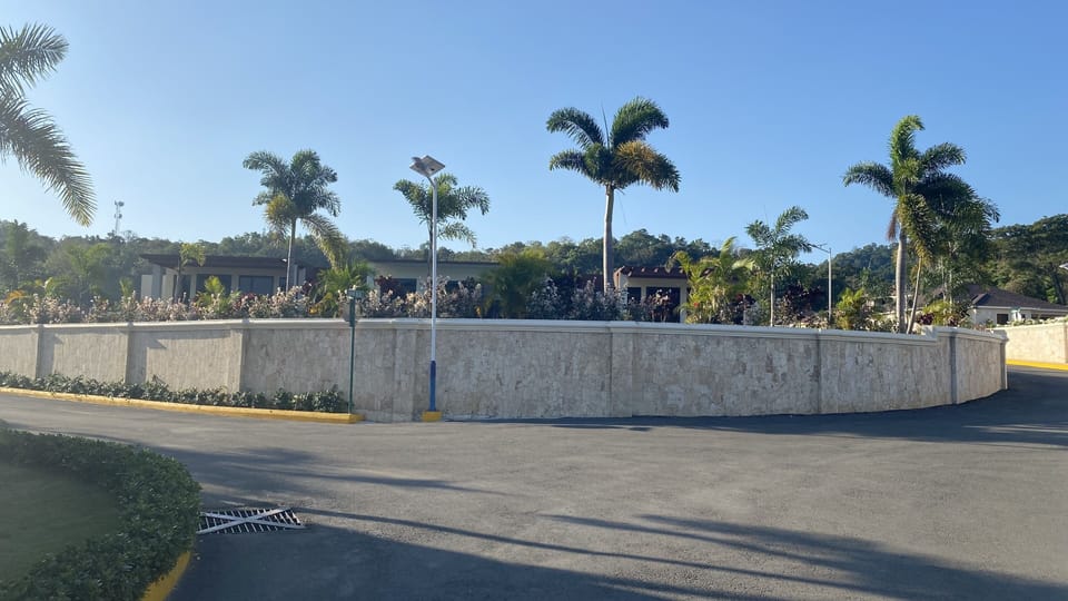 Entrance driveway