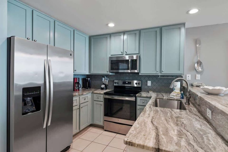 Fully equipped kitchen