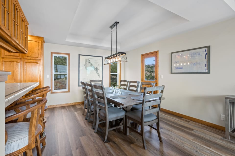 Dining room table