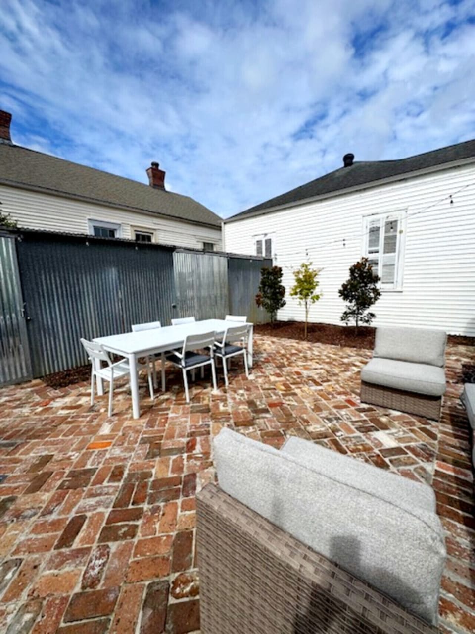 Back Patio w/ New Landscaping & Outdoor Dining & Seating