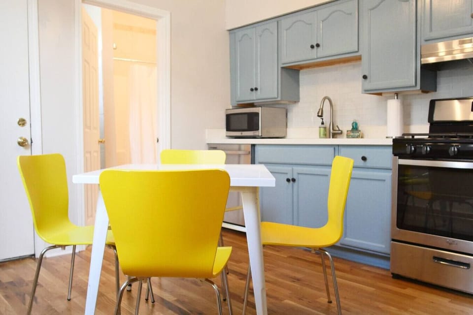 Kitchen / Dining