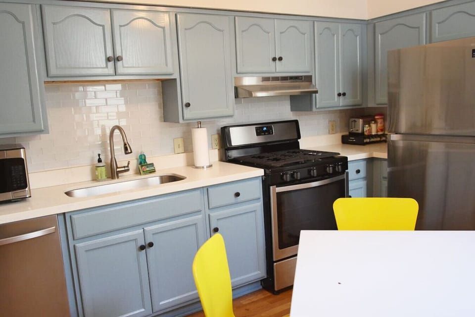 Kitchen and dining area