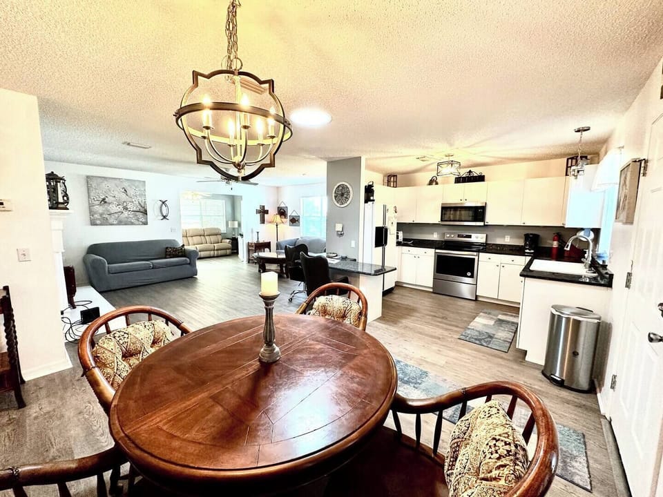 Open Concept - Dining Table/Kitchen/Living Room