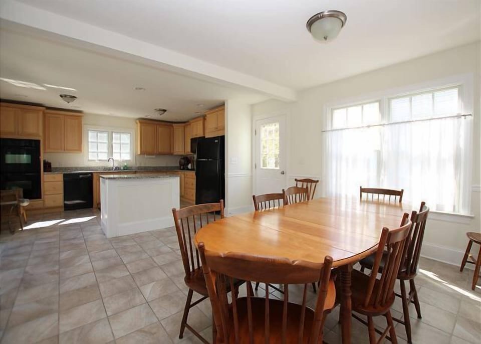 Spacious Dining Area and Kitchen