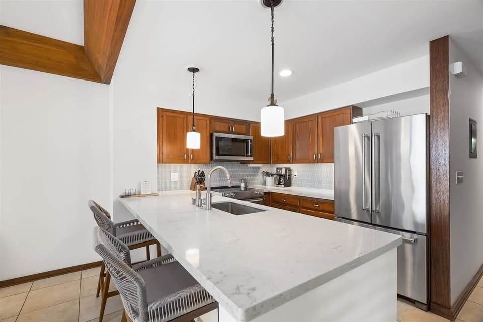 Upgraded Kitchen with stainless steel appliances