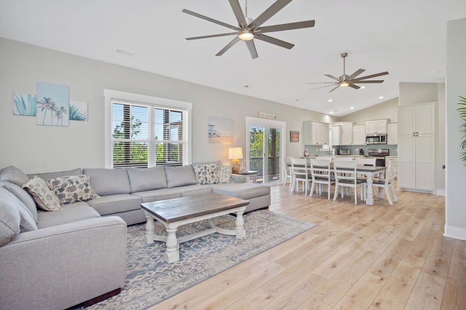Living Area - Southwest