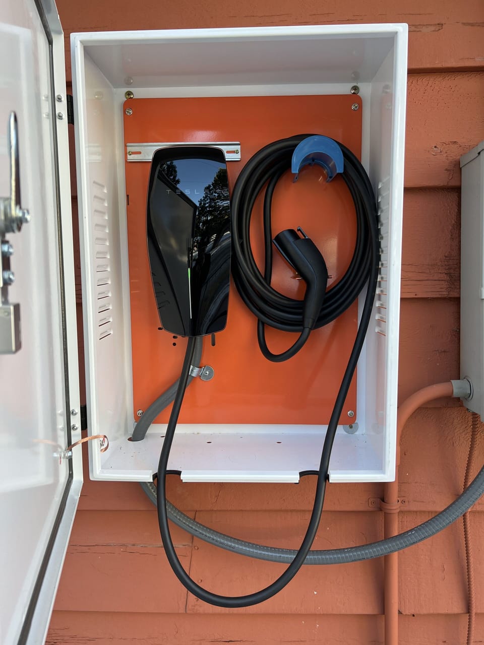 Universal EV Charger
