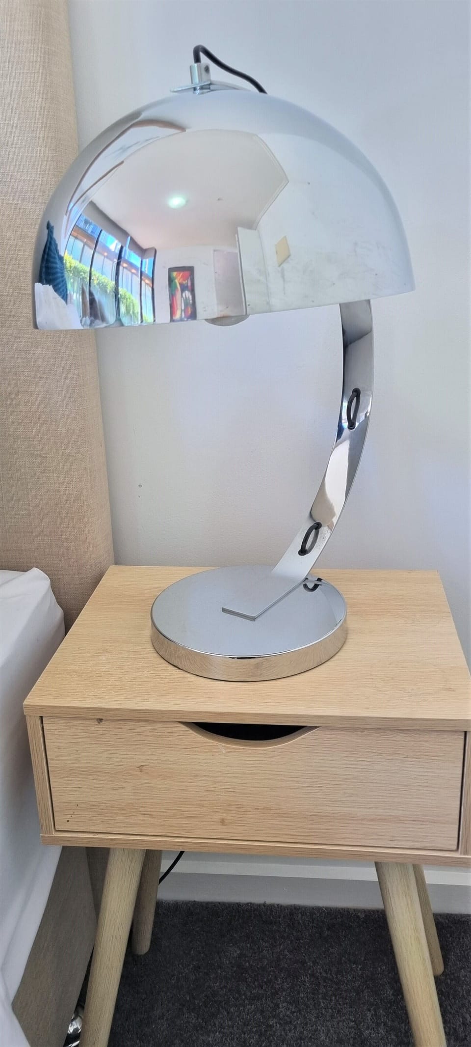 Contemporary lamp