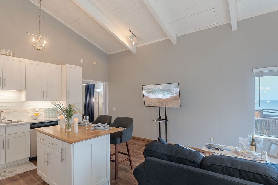 Living Room with Movable Flat Screen TV