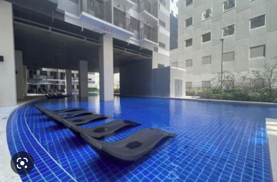 Amazing pools and jacuzzi