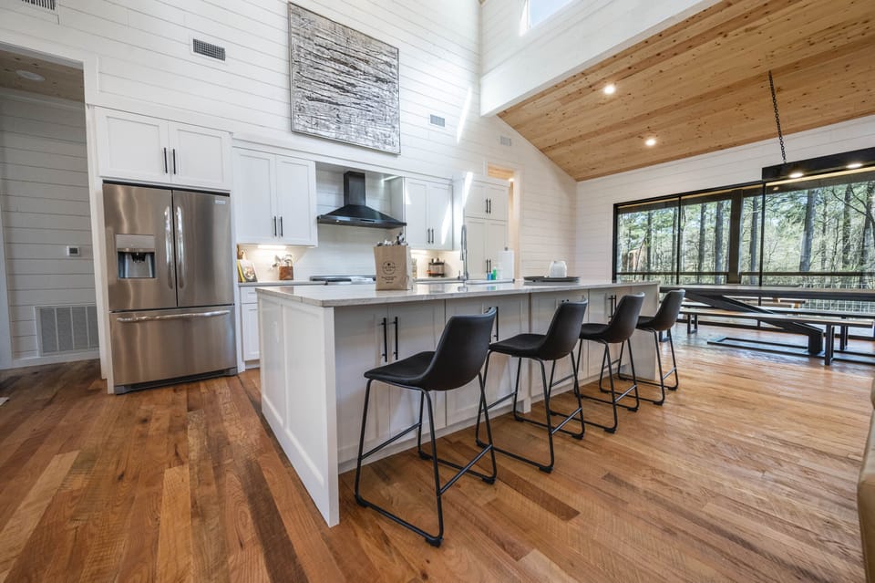 Additional seating at the island.