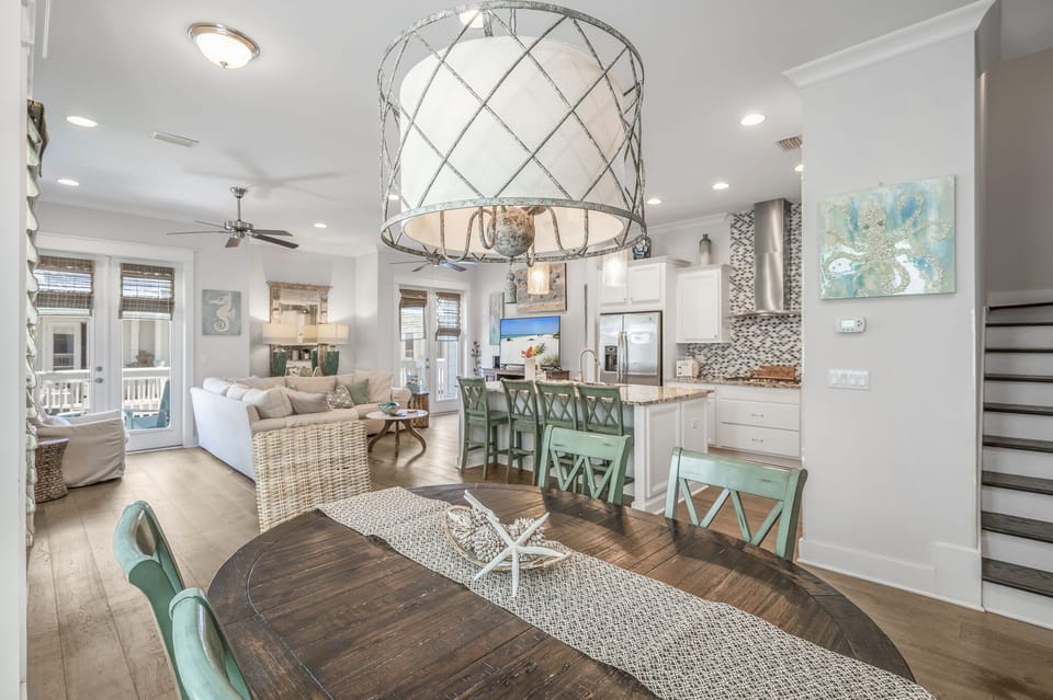 Enjoy breakfast and a sunny view from the dining area. Seats 6 comfortably.